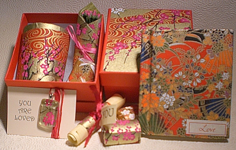 LOVE BUNDLE